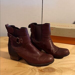 Merrell Shiloh Women's Brown Leather Ankle Boots